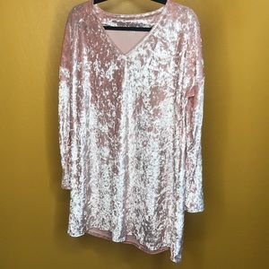 💕Crushed Velvet Light Pink Long Sleeve Dress